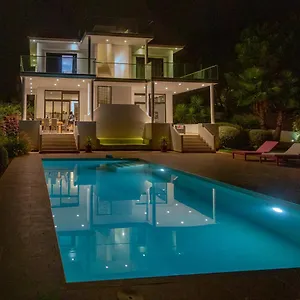 Casa Bonita Ibiza Villa